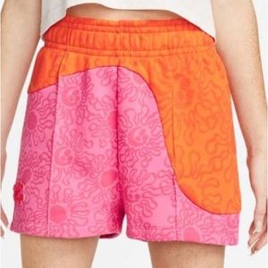 NWT Nike Women’s Uphoria Fleece Club Shorts- Safety Orange/Pinksicle - Size L